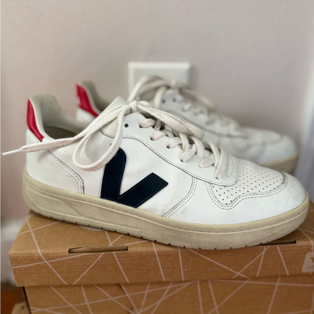 Veja v-12 Women's Off-White, navy & red Sneakers